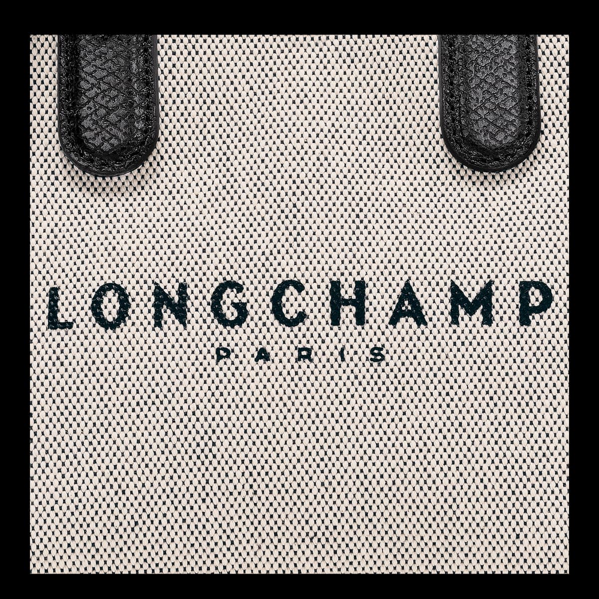 Longchamp Essential XS Handbag in Ecru - Front view, Eldaly - Thumbnail 4