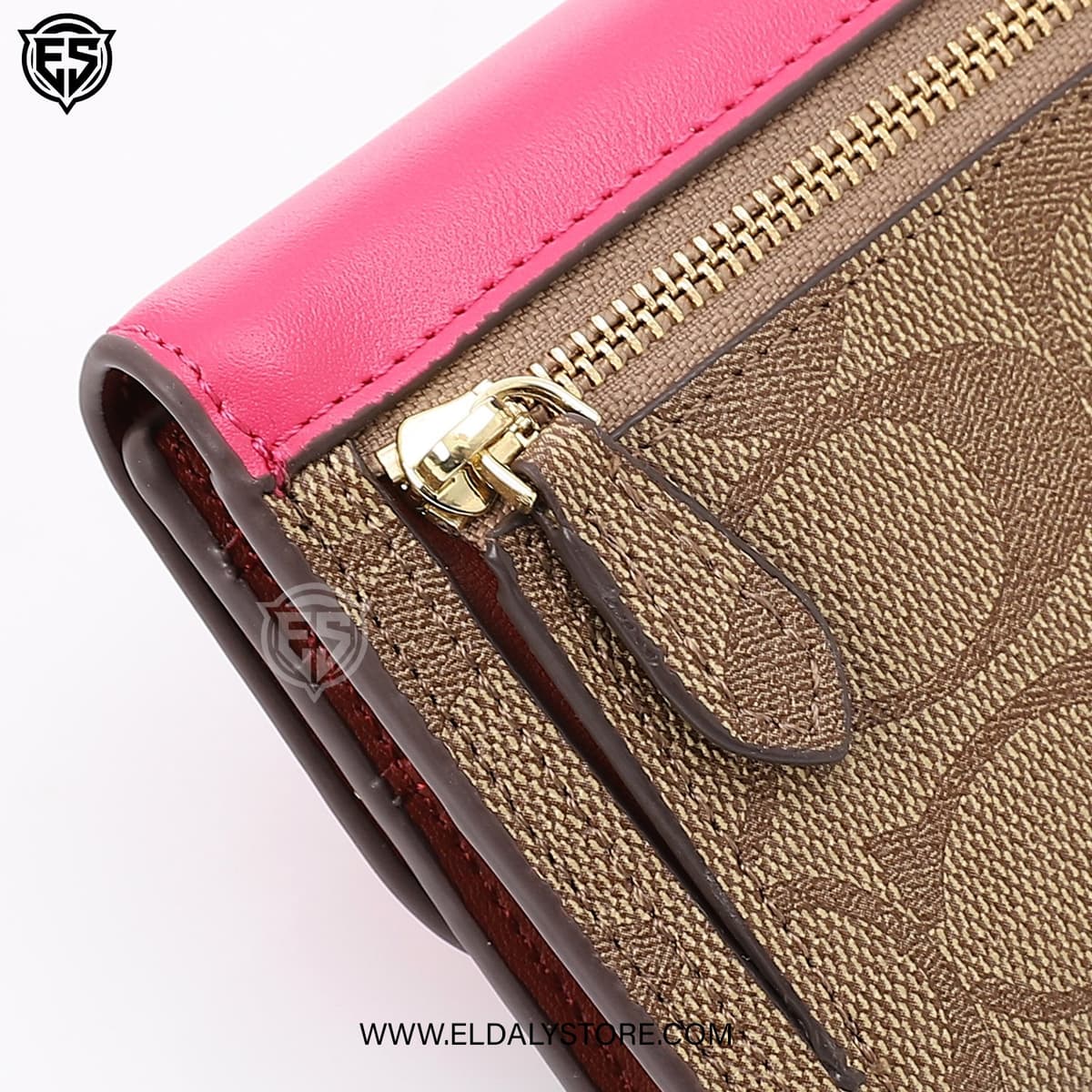 Coach Wyn Small Wallet for Women in refined pebble leather - Front View - Thumbnail 4