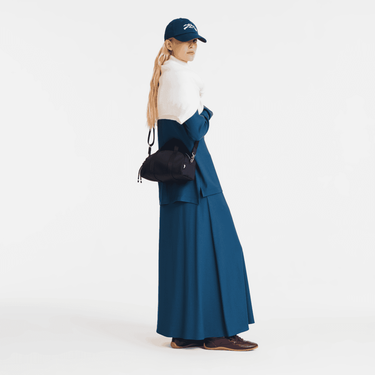 Longchamp Le Pliage M Handbag - Black - Eldaly - Thumbnail 2