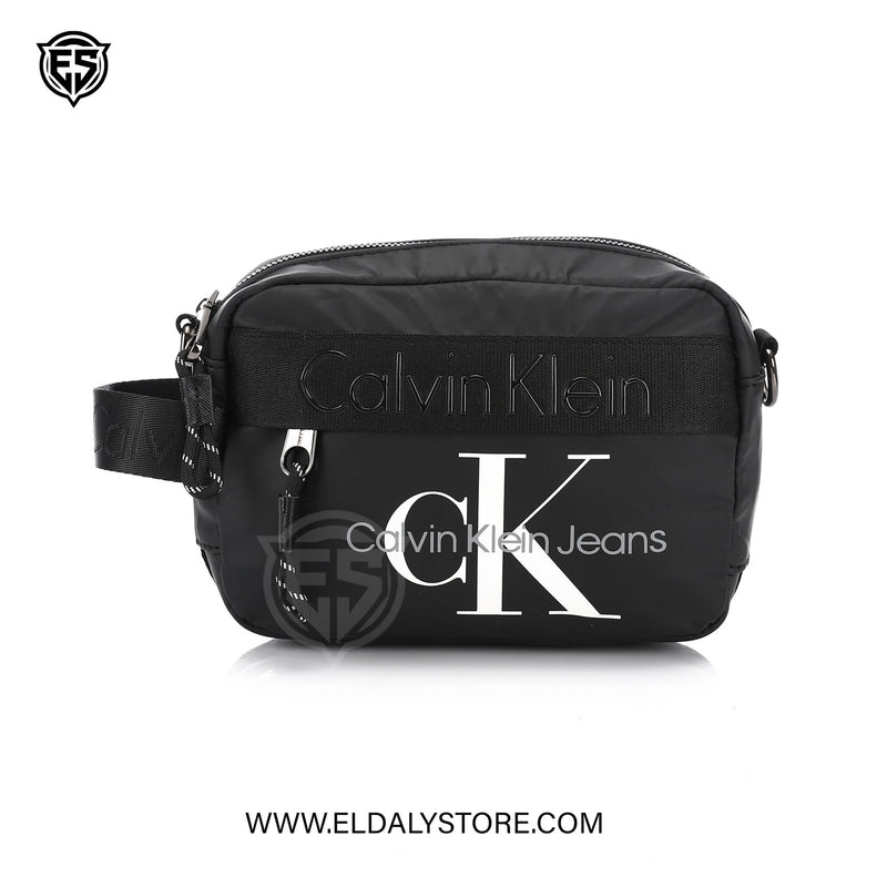 Calvin Klein Jeans Men’s Black Nylon Monogram Wash Bag