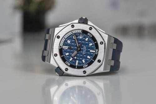 Audemars Piguet (Royal Oak Offshore) Watch For Men 15720ST.OO.A027CA.01