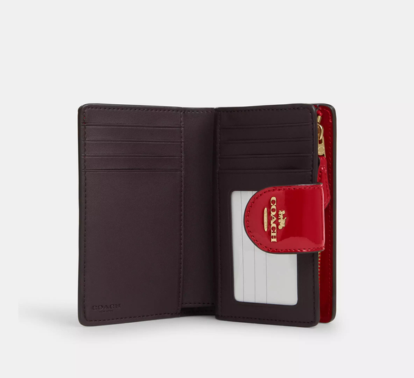 Medium Corner Zip Wallet In Signature Leather