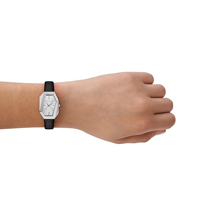 613LPy64E0L._SX679_ Michael Kors Watch For Women MK4881 - الصورة 7