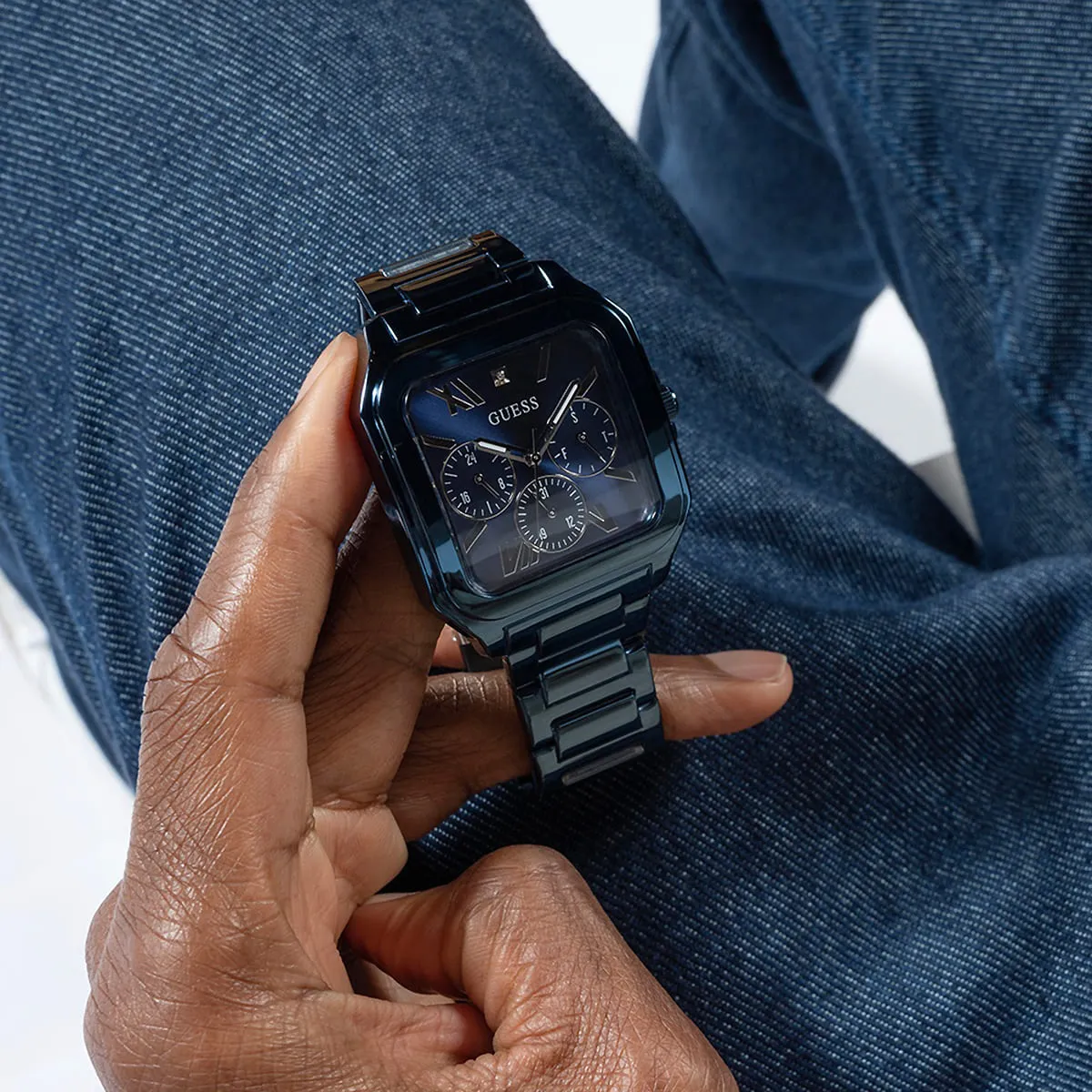 gw0631g3-guess-watch-men-square-blue-dial-metal-stainless-steel-strap-quartz-battery-analog-dress_10.jbg Guess Watch For Men GW0631G3 - Image 10