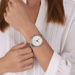 Michael Kors Watch For Women MK4594 - الصورة 17