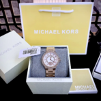 Michael Kors Watch For Women MK4700 - الصورة 9