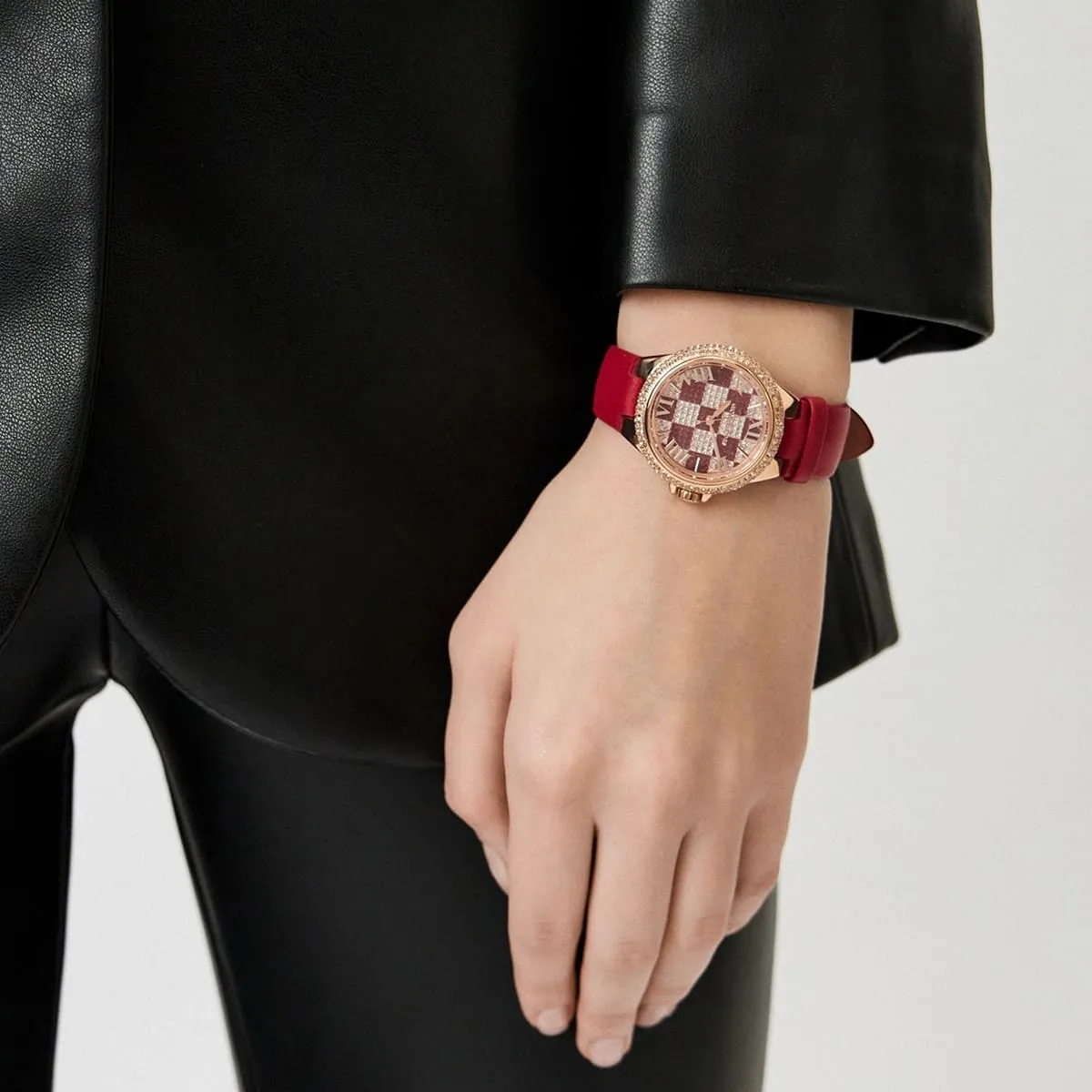 mk4701-michael-kors-watch-women-crystals-red-silver-dial-leather-strap-quartz-battery-analog-three-hand-camille_15.jbg Michael Kors Watch For Women MK4701 - الصورة 17