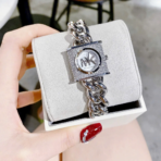 Michael Kors Watch For Women MK4718 - الصورة 7