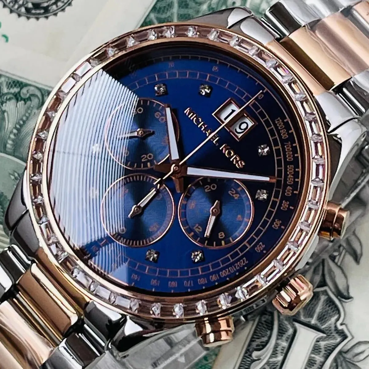 mk6205-michael-kors-watch-women-blue-dial-metal-stainless-steel-silver-rose-gold-two-tone-strap-quartz-battery-analog-chronograph-brinkley_6.jbg Michael Kors Watch For Women MK6205 - الصورة 7