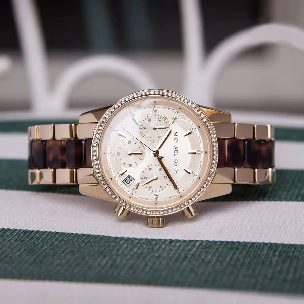 mk6322-michael-kors-watch-women-gold-dial-multi-golden-brown-strap-quartz-battery-analog-chronograph-ritz_10.jbg Michael Kors Watch For Women MK6322 - الصورة 11